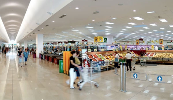 Esselunga puts away a positive 2014 and boosts investments instore Esselunga porta vittoria milano