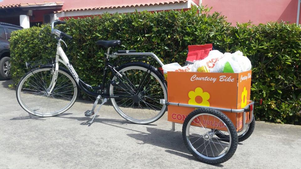 A Vulcano, la spesa Conad si porta a casa con la bici - InstoreMag