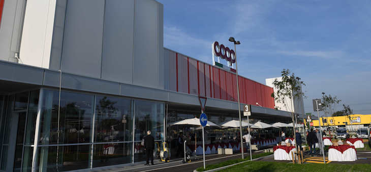 una-coop-nuova-inaugurata-spinea-ve-con-il-format-per-pet