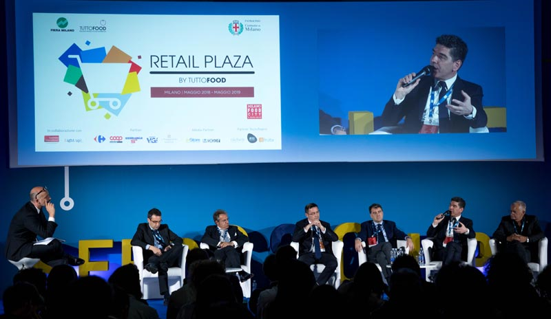 retail plaza 782