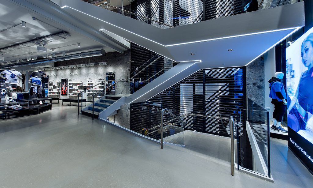 nike store duomo