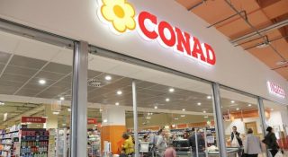 Conad continua a consolidare la propria quota di mercato, ora pari al 15,0% sul...