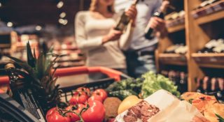 Come si gratificano a tavola i consumatori europei? Dimenticate carboidrati, gra...